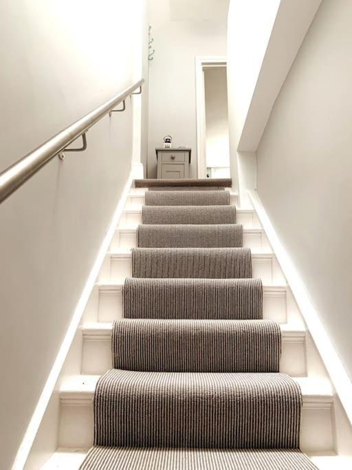A Beautiful And Stylish 2 Bed Flat Close To Beach Bournemouth Dış mekan fotoğraf