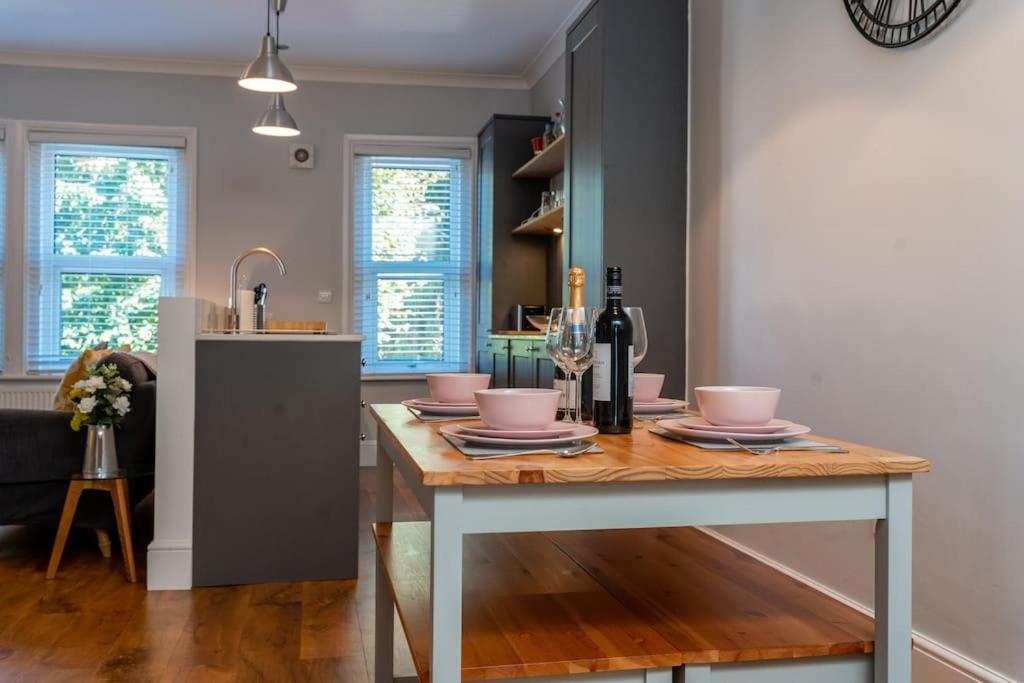 A Beautiful And Stylish 2 Bed Flat Close To Beach Bournemouth Dış mekan fotoğraf